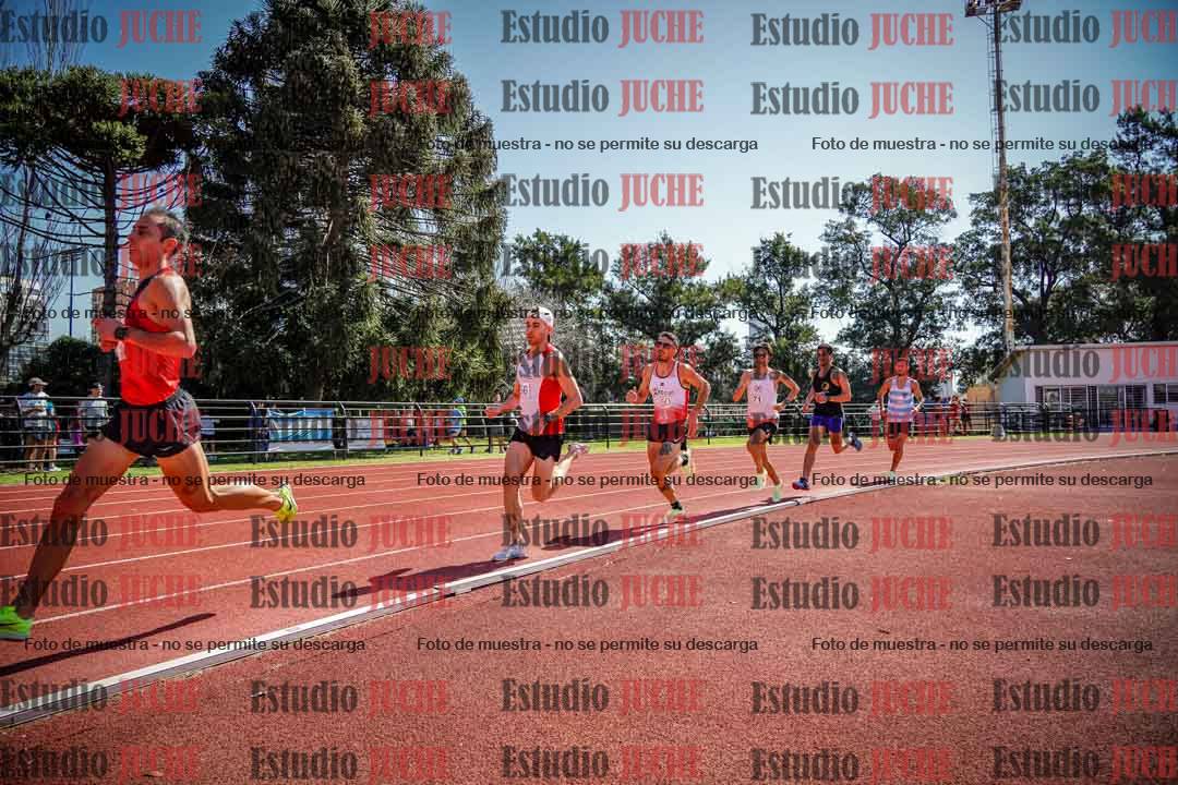 Fotos de los 1500 m llanos de varones