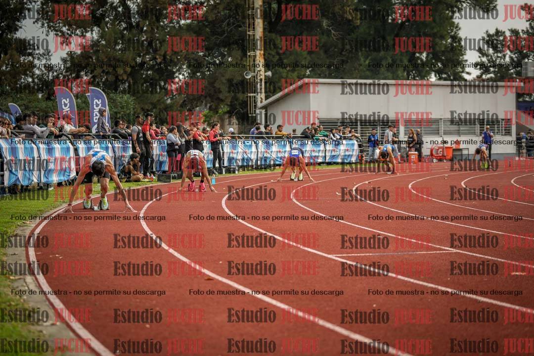 Fotos de los 400 m llanos de varones