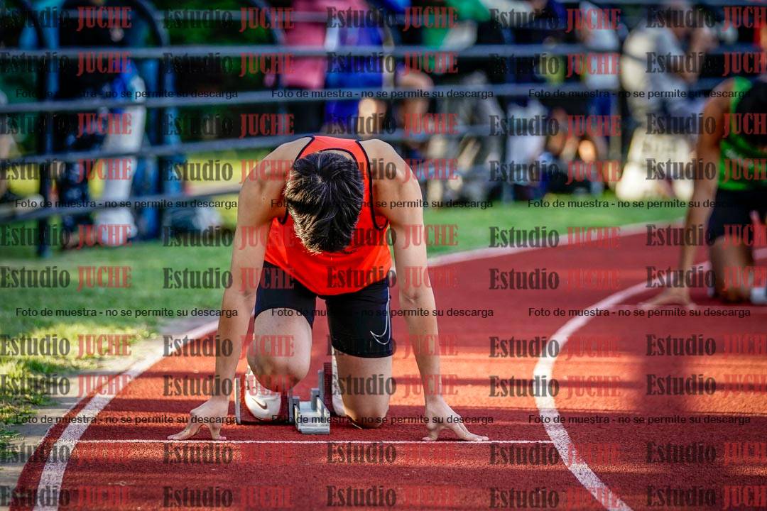 Fotos de los 400 m llanos de varones