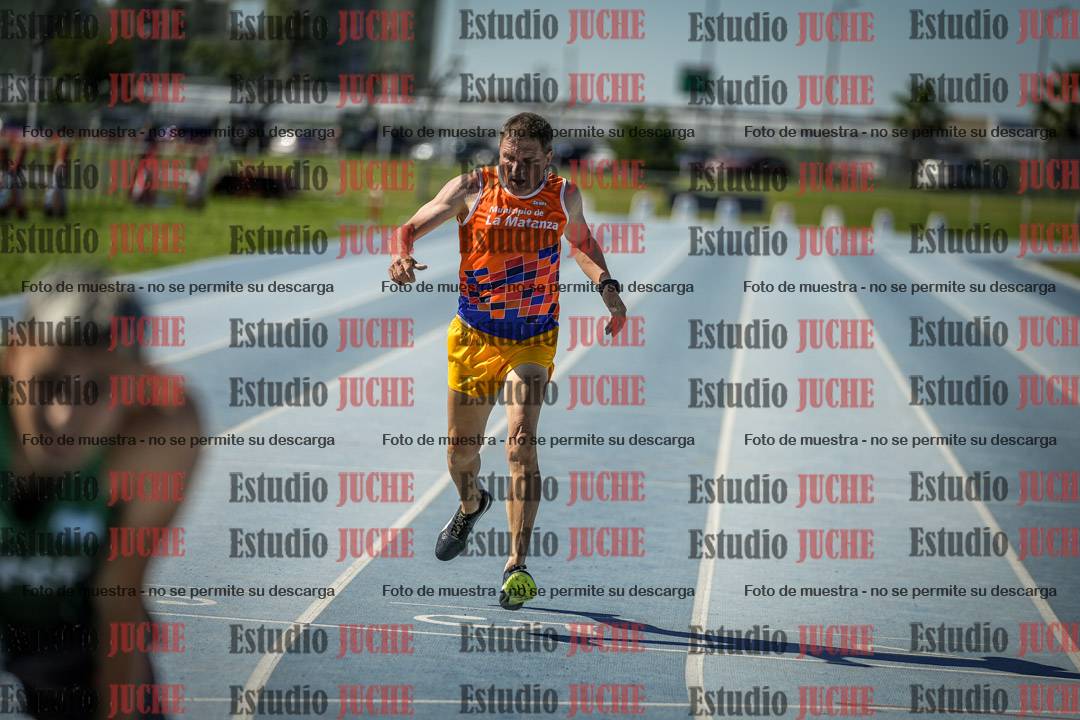 Fotos de los 400 m llanos de varones