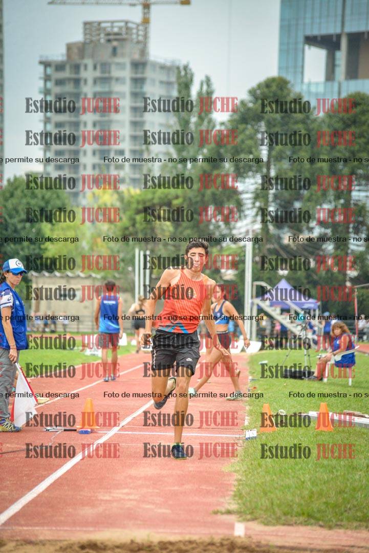 Fotos del salto triple - tabla de 8 y 10