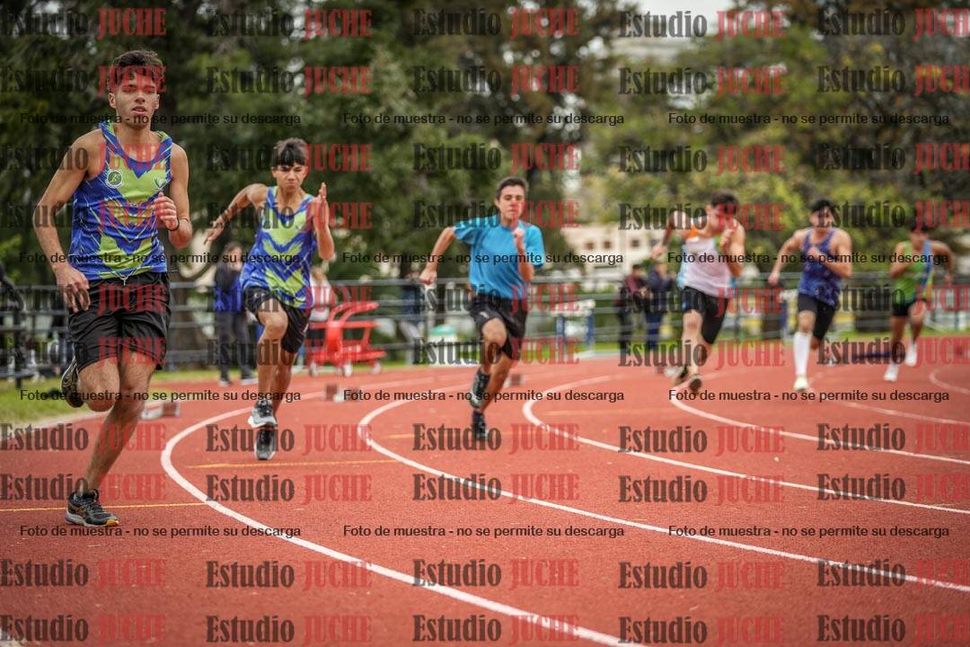 Fotos de los 200 m llanos de varones