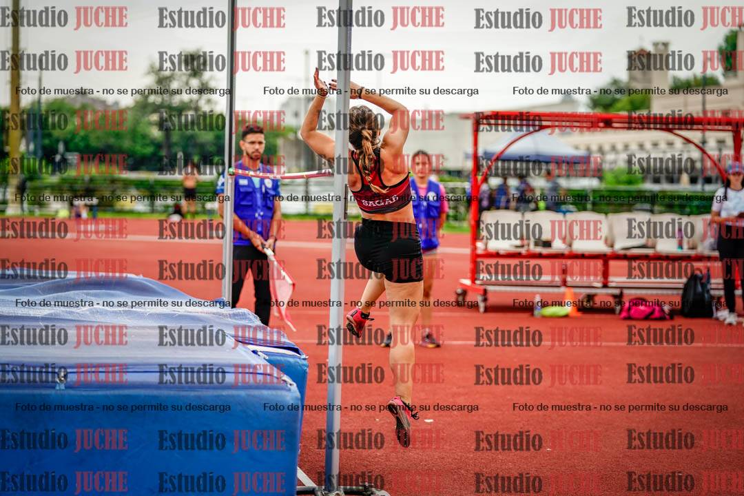 Fotos del salto en alto de mujeres