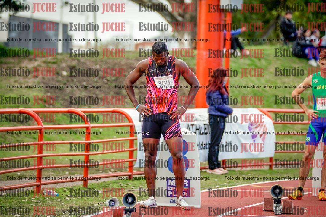 Fotos de los 200 m llanos de varones - FINAL