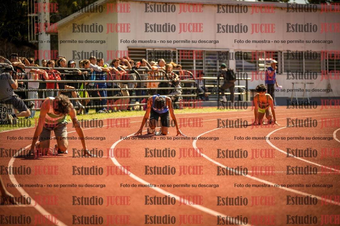 Fotos de los 400 m llanos de varones
