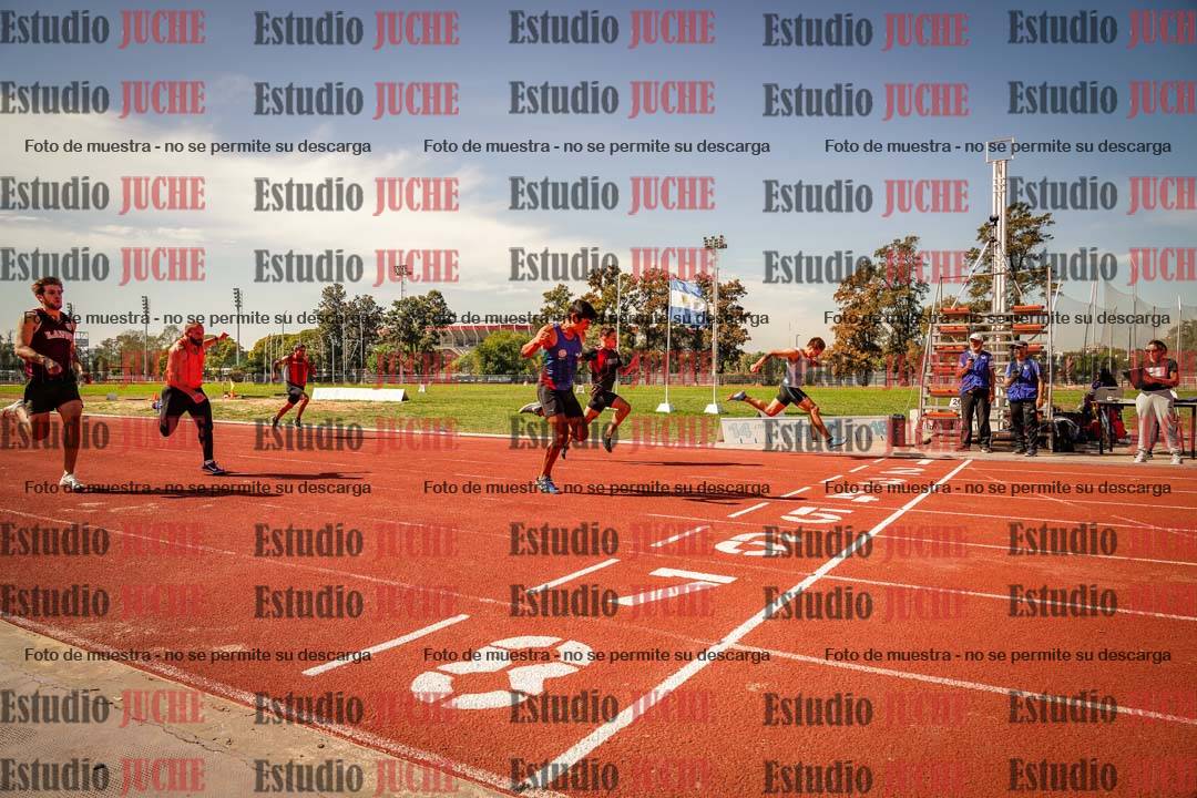 Fotos de los 100 m llanos de varones