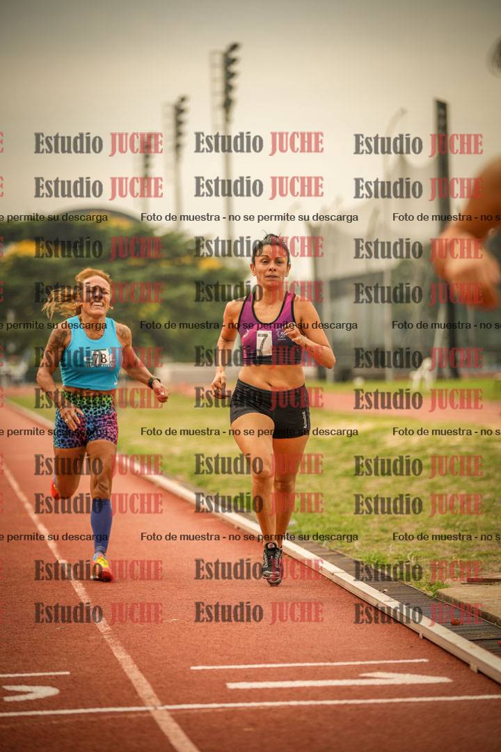 Fotos de los 800 m llanos de mujeres