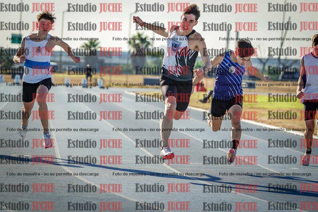 Fotos de los 100 m llanos de varones - FINAL U18