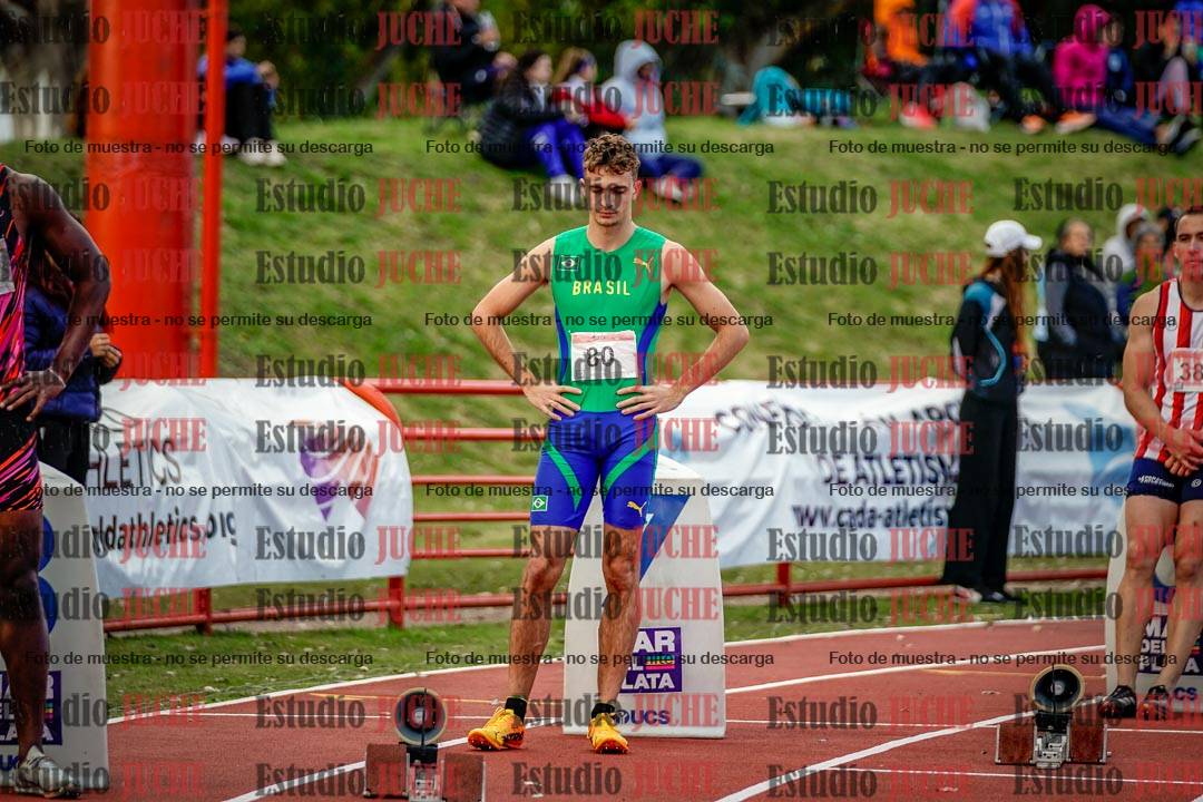 Fotos de los 200 m llanos de varones - FINAL