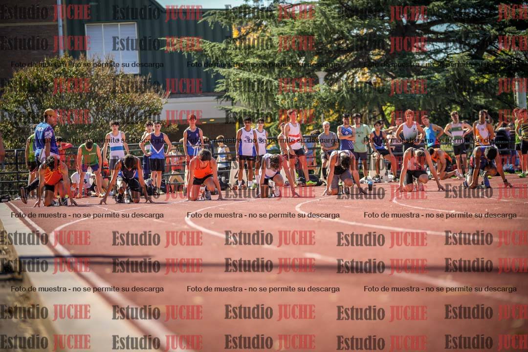 Fotos de los 100 m llanos de varones