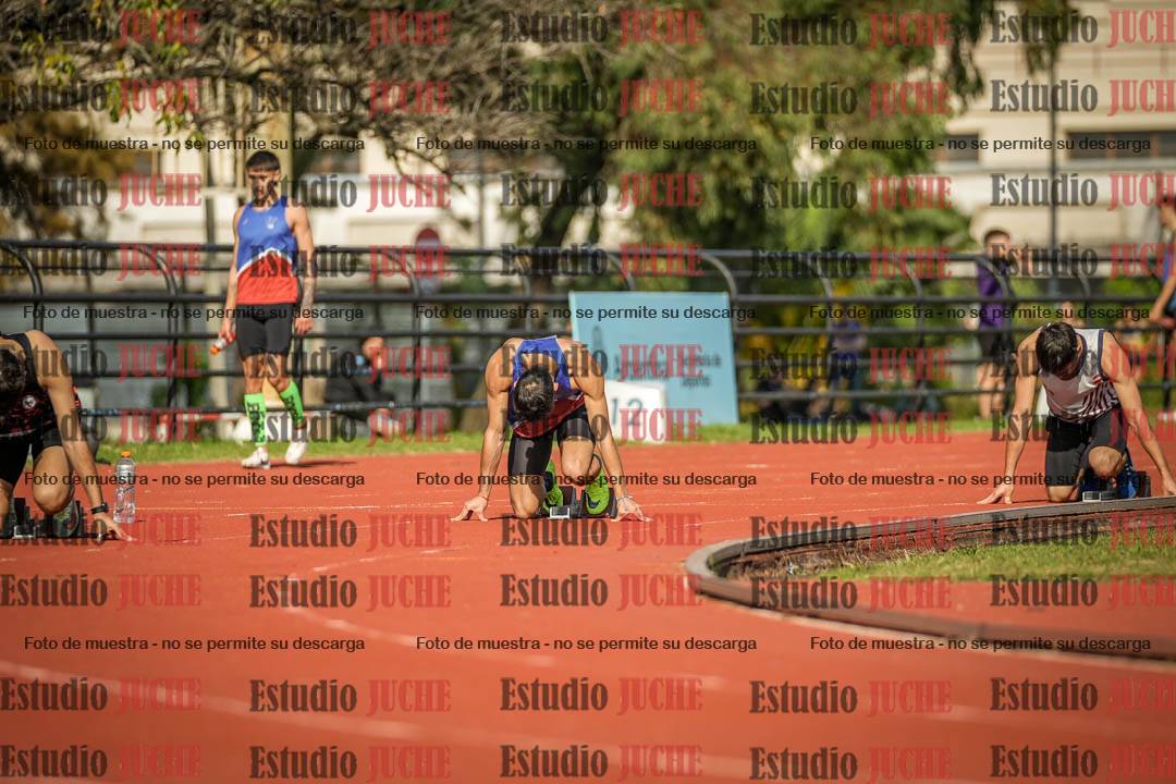 Fotos de los 200 m llanos de varones