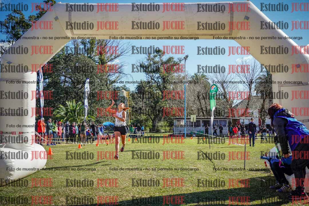 Fotos de la llegada del cross de 3000 m