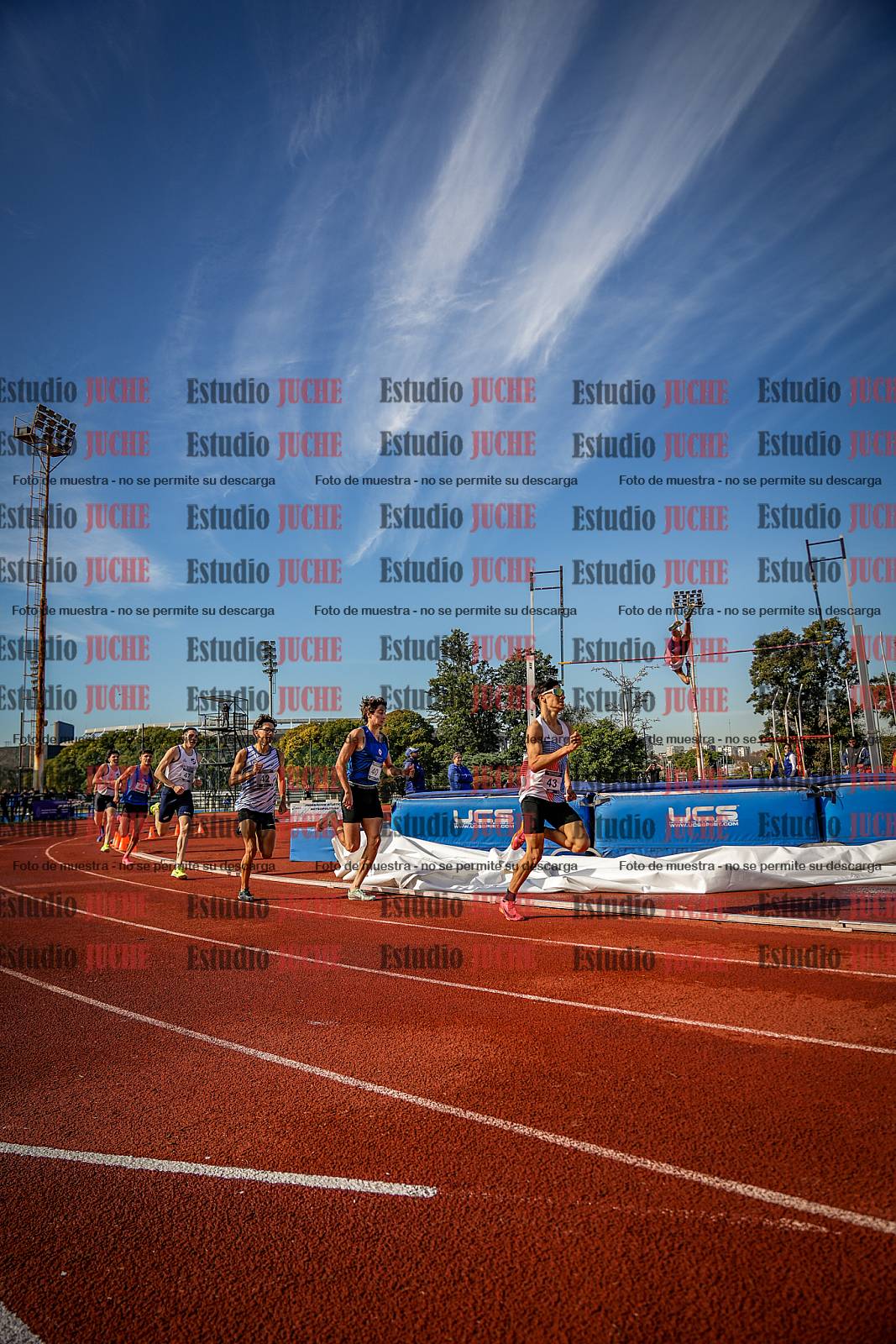 Fotos de los 800 m de varones