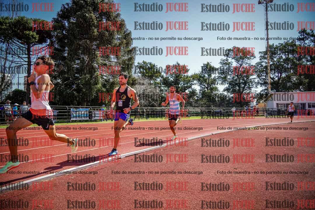 Fotos de los 1500 m llanos de varones