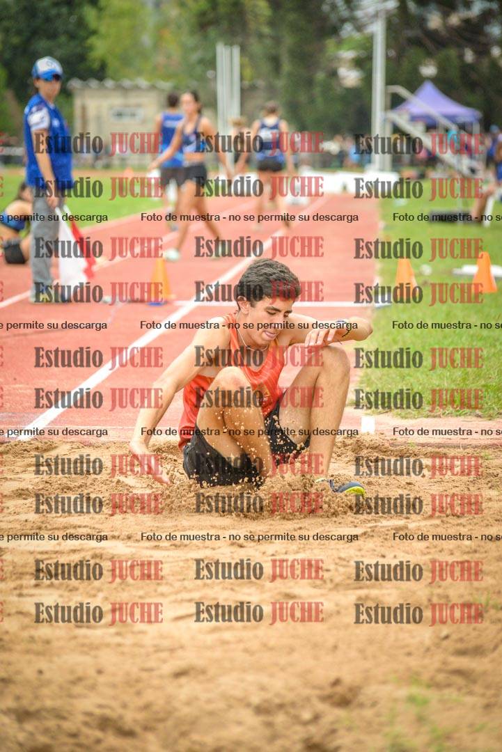 Fotos del salto triple - tabla de 8 y 10