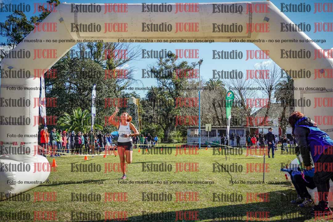 Fotos de la llegada del cross de 3000 m