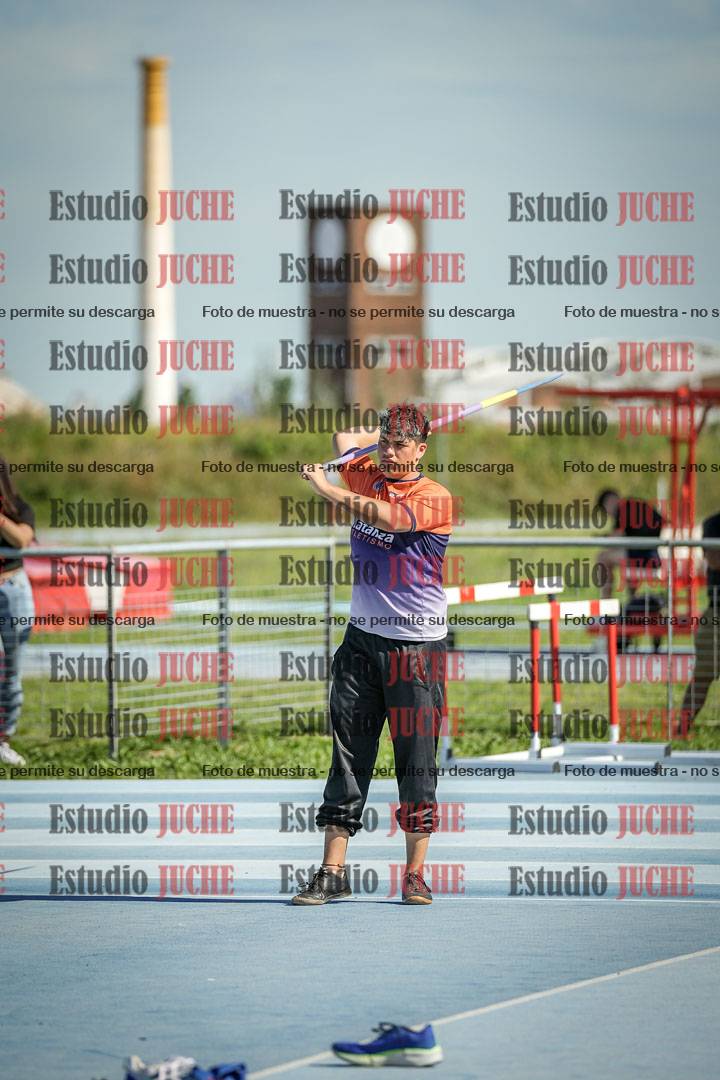 Fotos del lanzamiento de la jabalina de varones