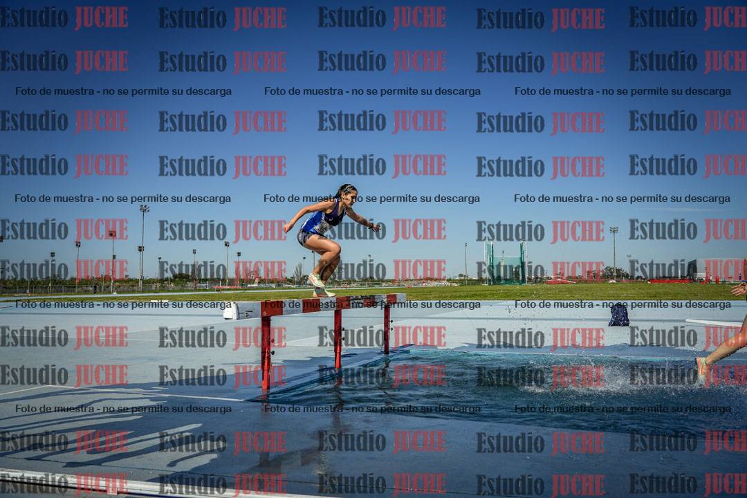 Fotos de los 2000 m con obstáculos de mujeres