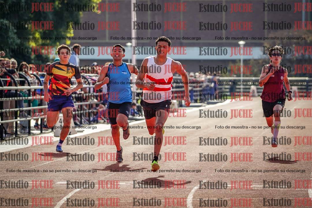 Fotos de los 200 m llanos de varones