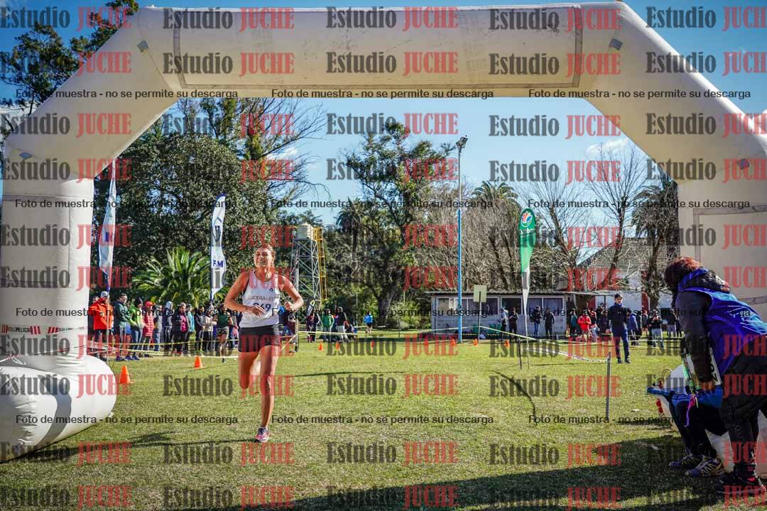 Fotos de la llegada del cross de 3000 m