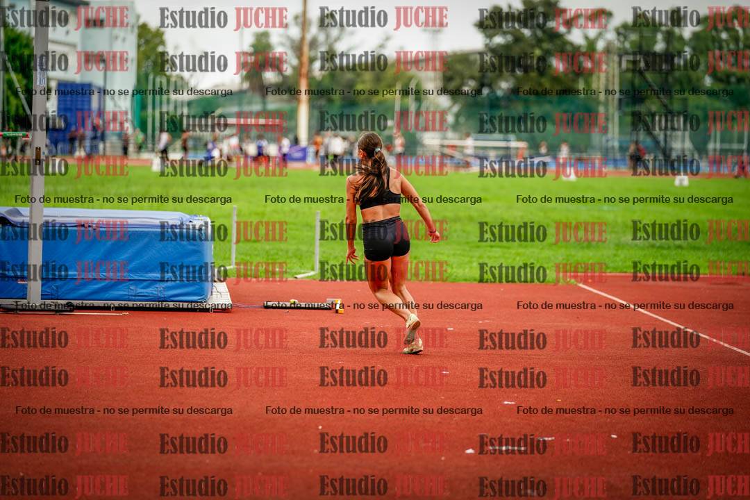 Fotos del salto en alto de mujeres