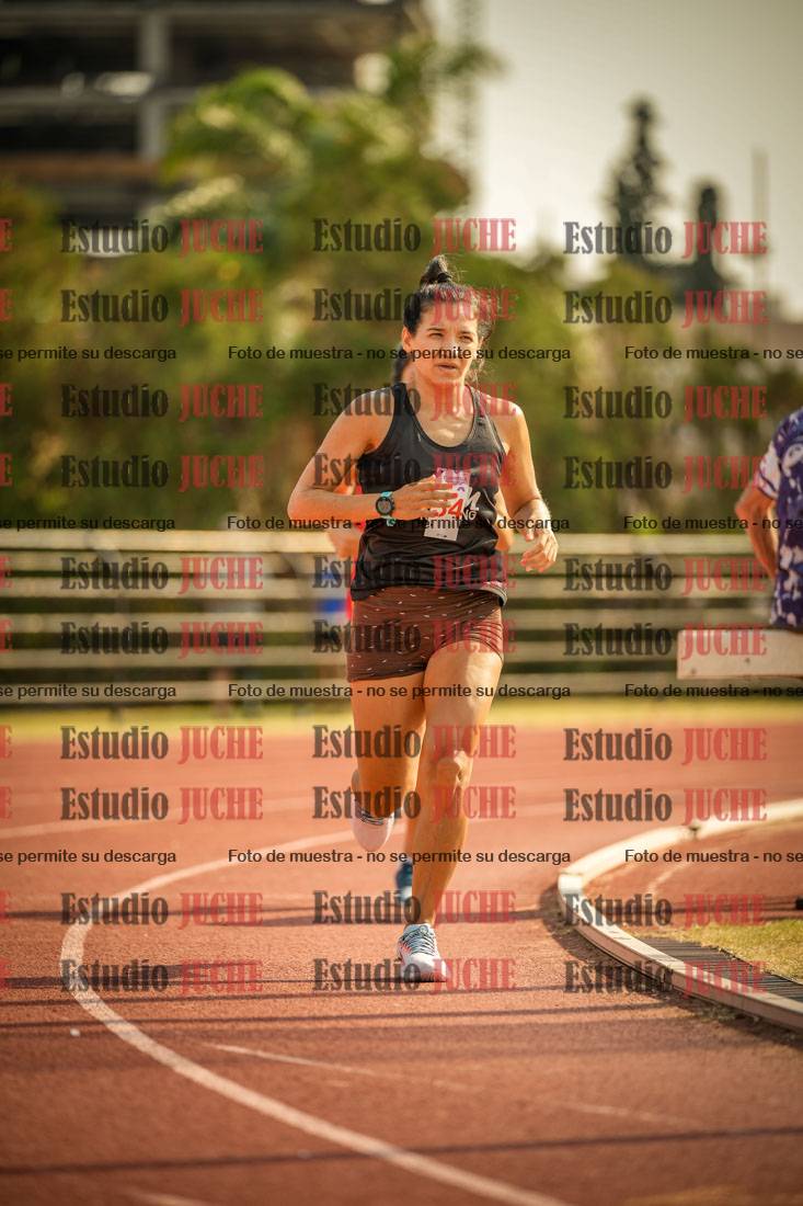 Fotos de los 1500 m llanos de mujeres