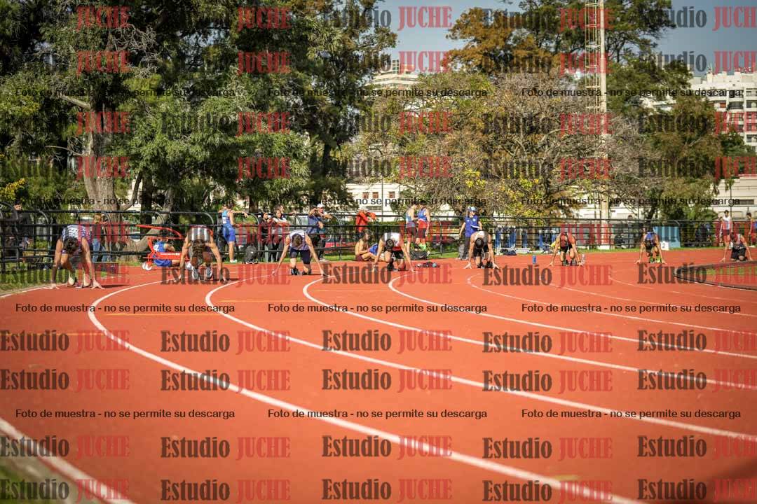 Fotos de los 200 m llanos de varones