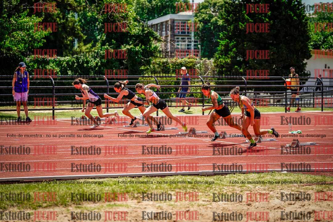 Fotos de los 100 m con vallas de mujeres