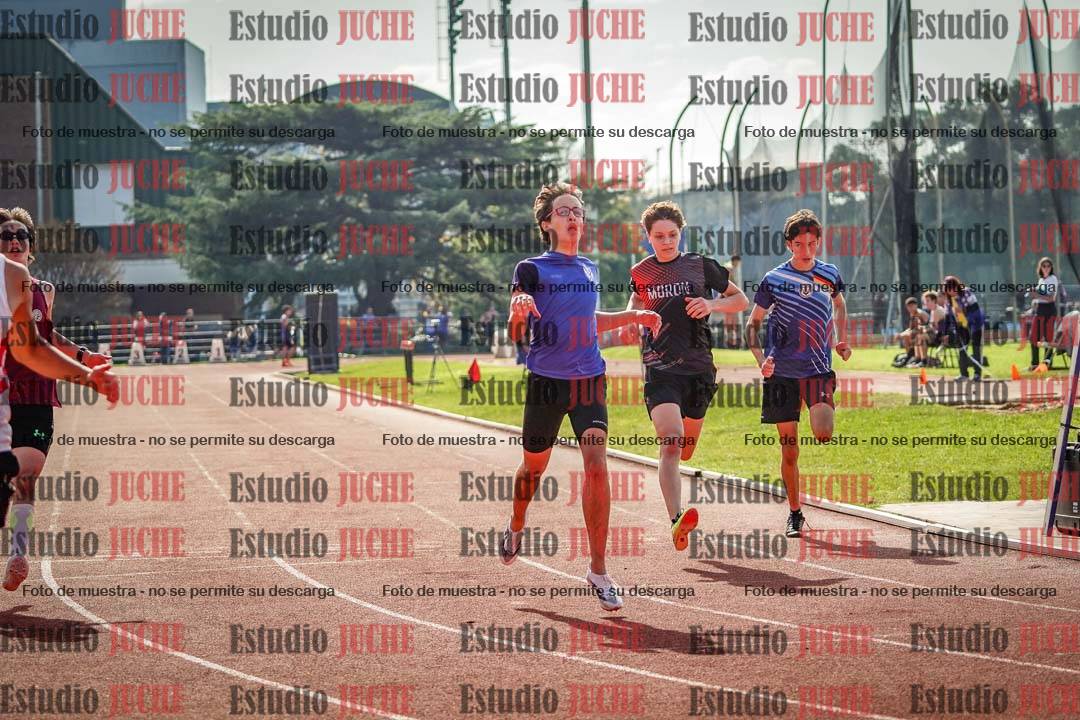 Fotos de los 200 m llanos de varones