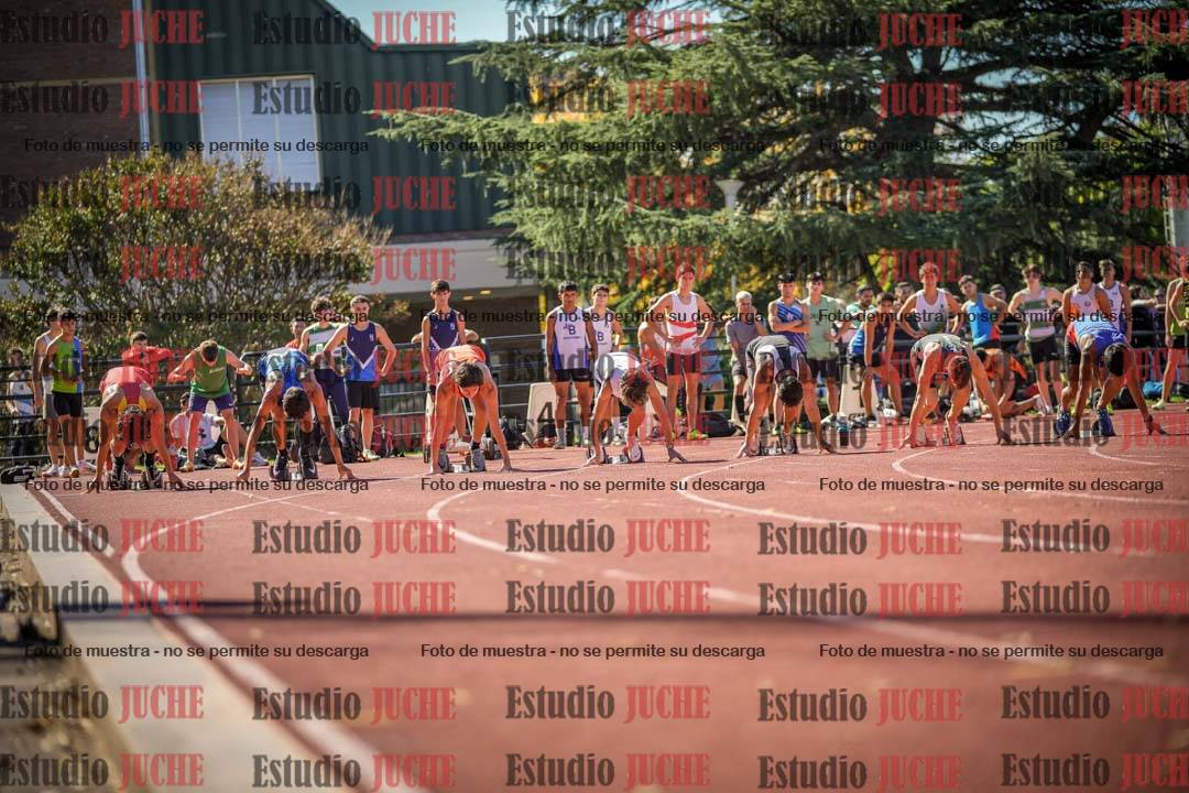 Fotos de los 100 m llanos de varones