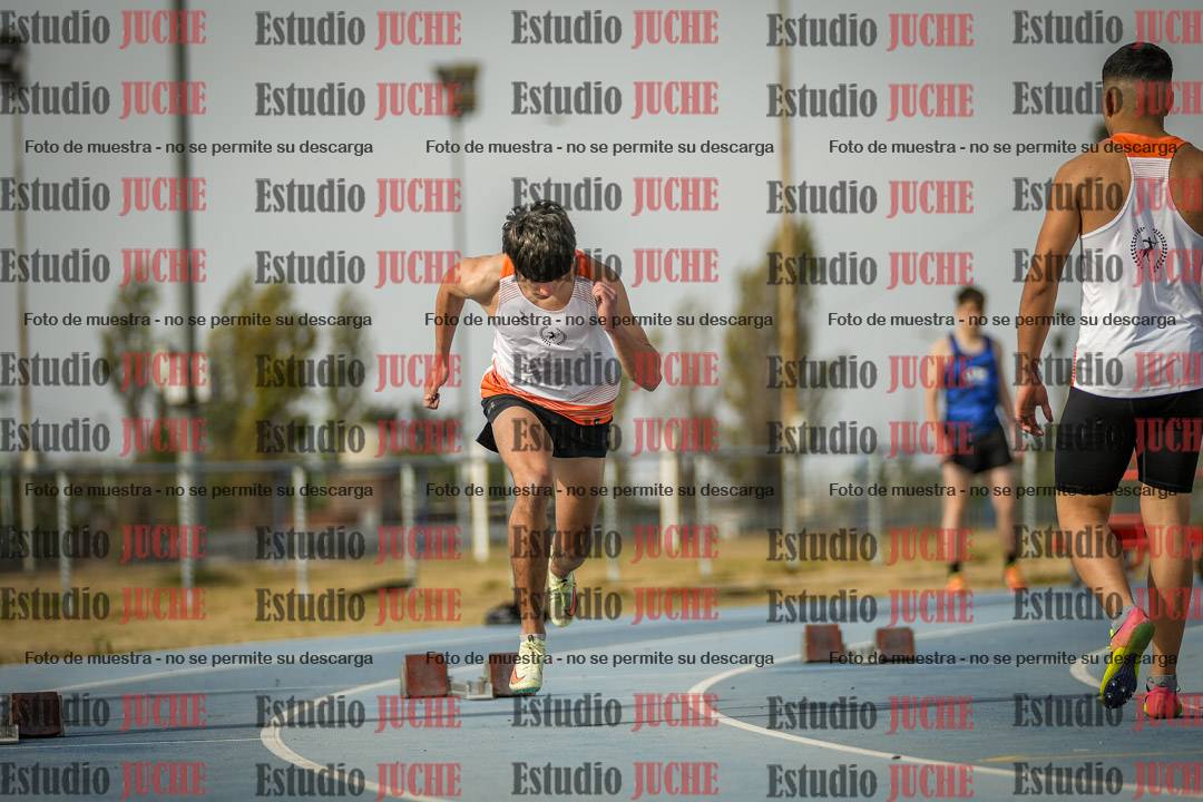 Fotos de los 200 m llanos de varones