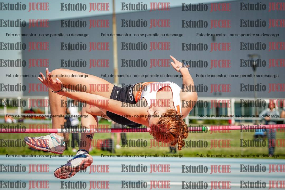 Fotos del salto en alto de mujeres