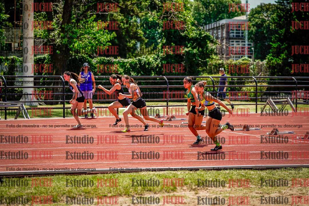 Fotos de los 100 m con vallas de mujeres