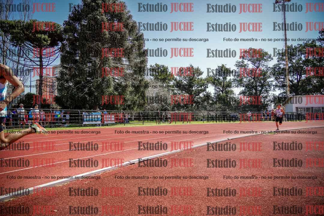 Fotos de los 1500 m llanos de varones