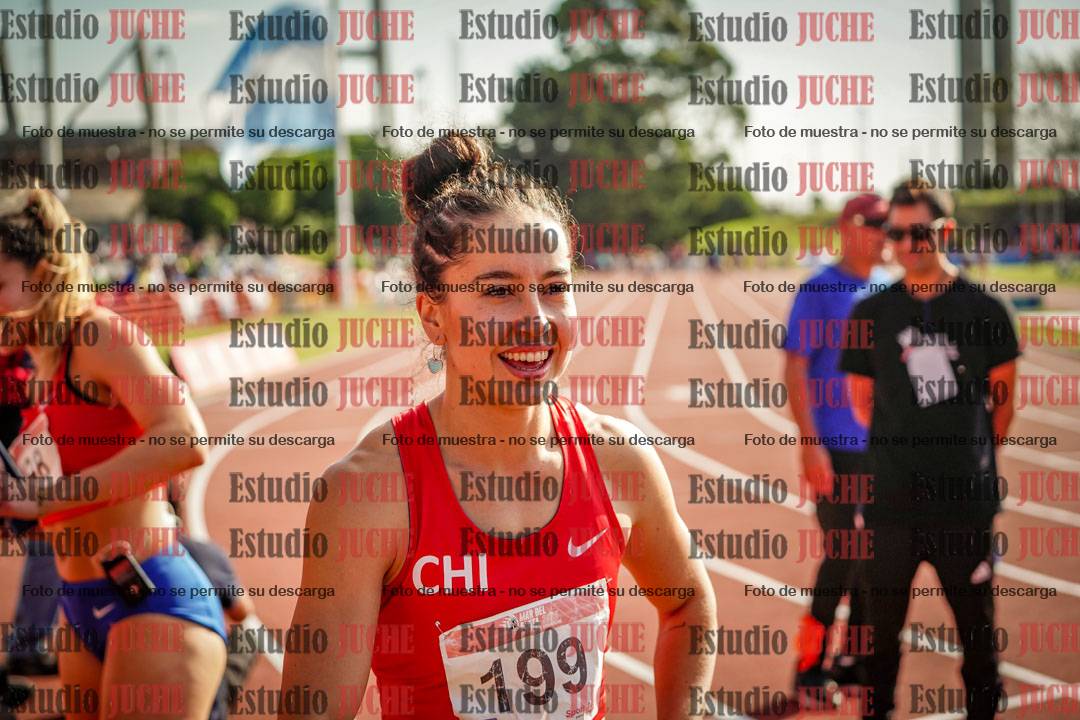 Fotos de algunos extras y podios del día 1