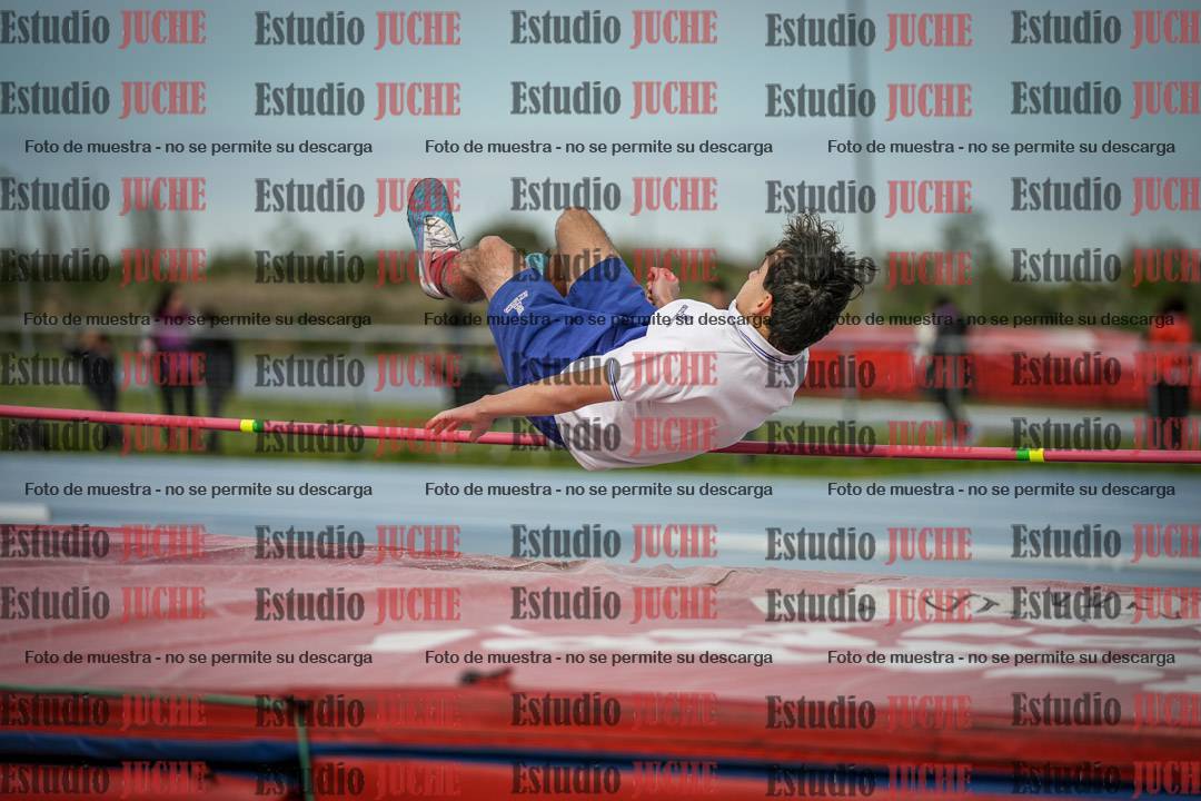 Fotos del salto en alto de varones - todas las categorías (incluye combinadas)