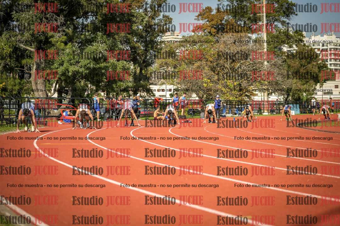 Fotos de los 200 m llanos de varones