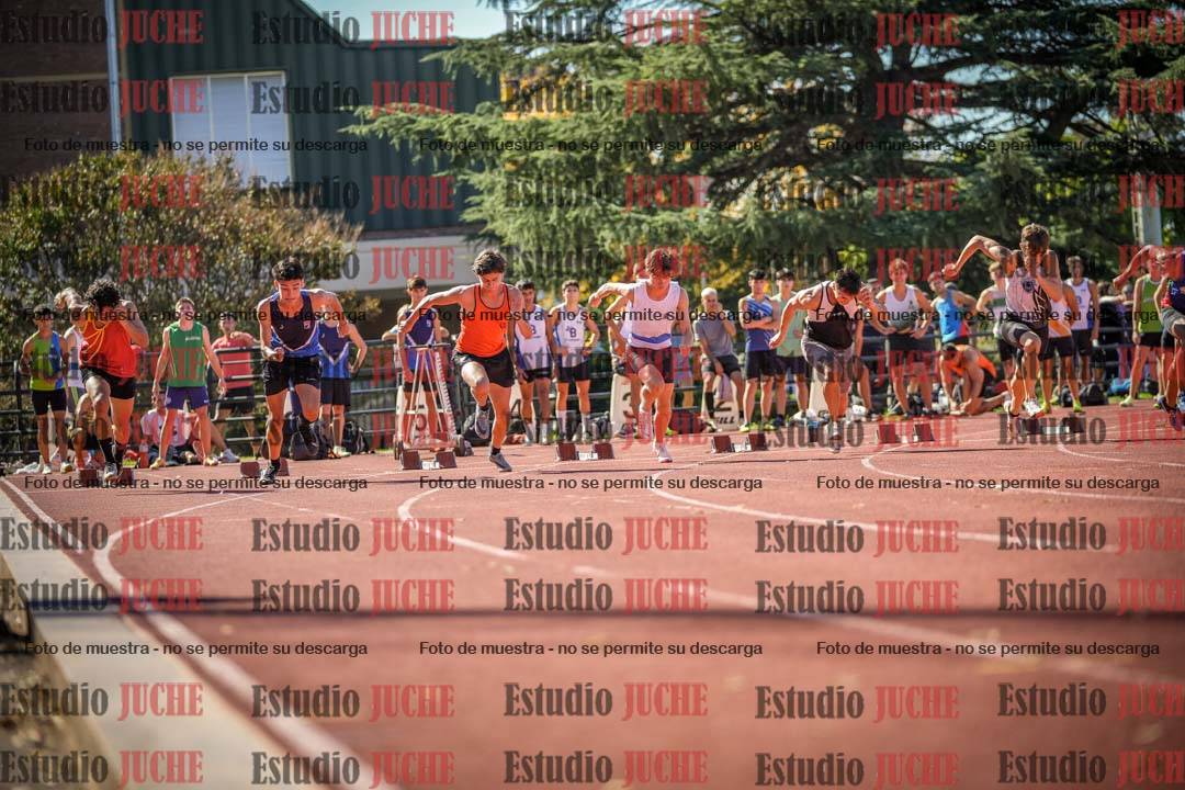 Fotos de los 100 m llanos de varones