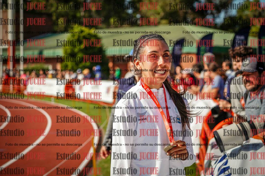 Fotos de algunos extras y podios del día 1