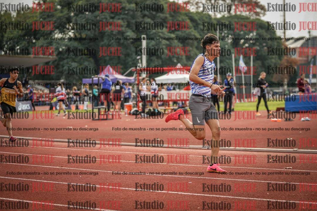 Fotos de los 400 m llanos de varones