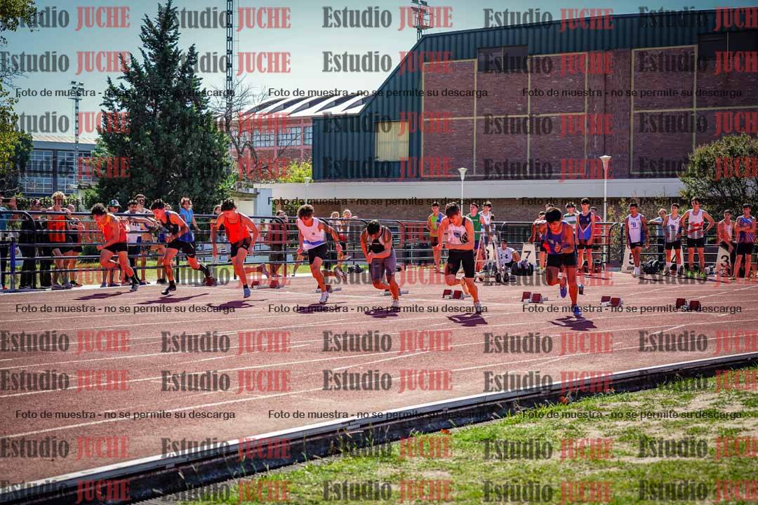 Fotos de los 100 m llanos de varones