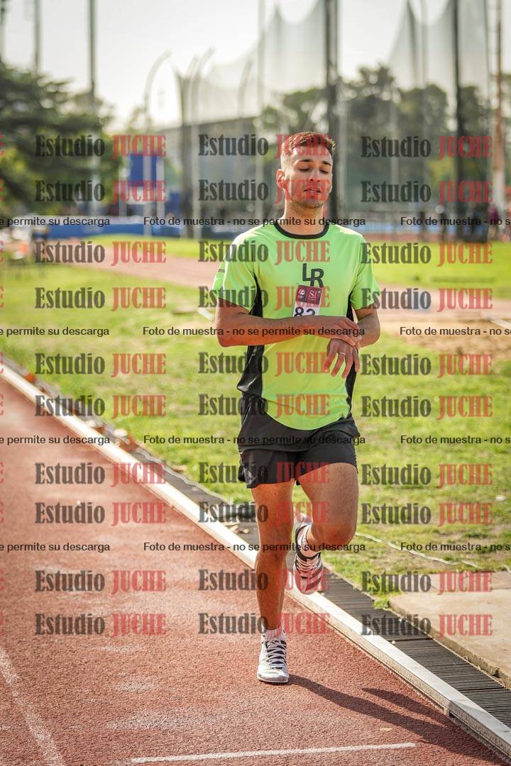Fotos de los 800 m llanos de varones