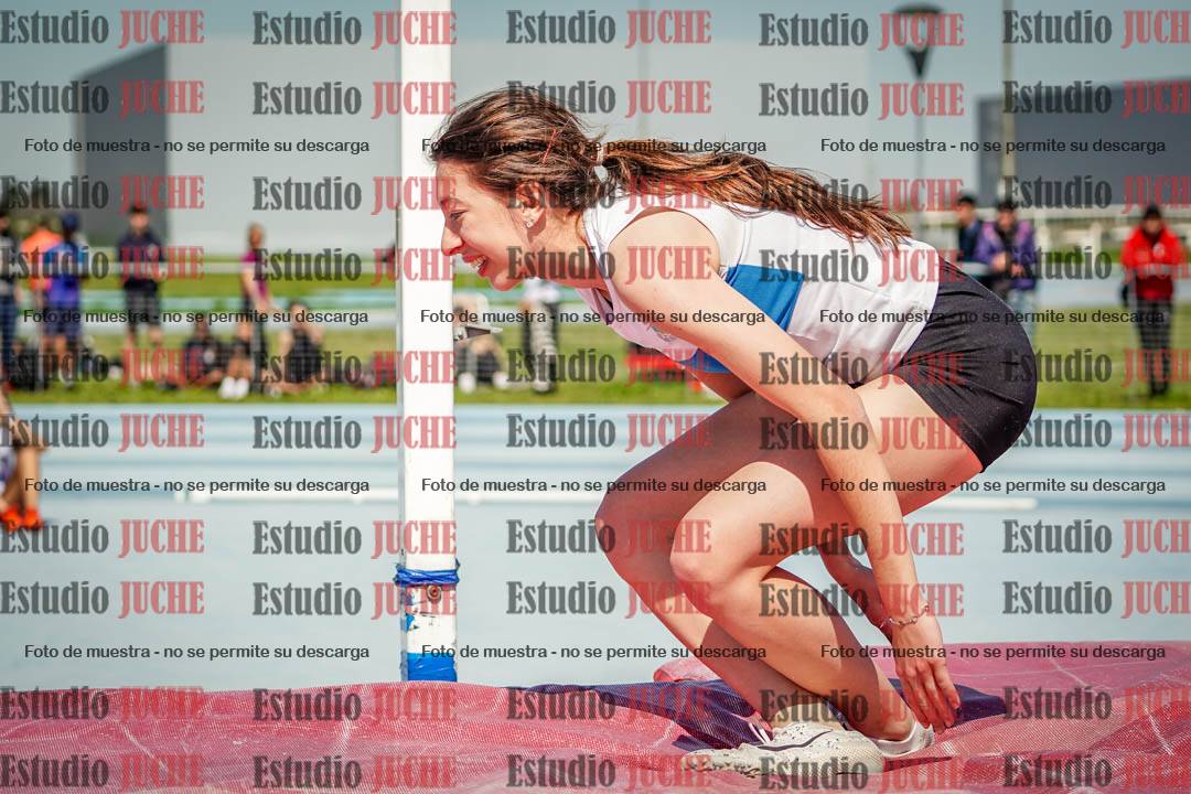 Fotos del salto en alto de mujeres