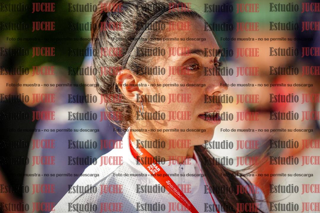 Fotos de algunos extras y podios del día 1