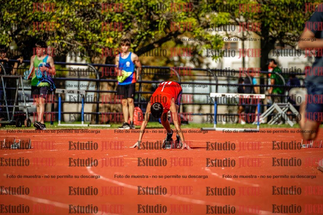Fotos de los 200 m llanos de varones