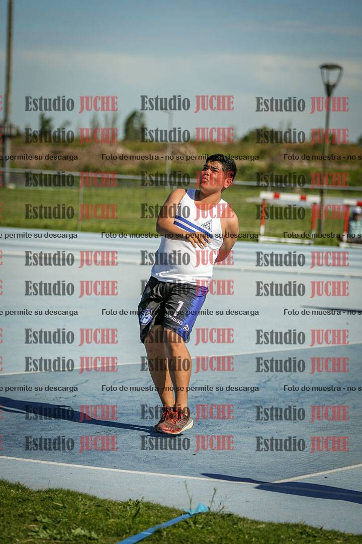 Fotos del lanzamiento de la jabalina de varones