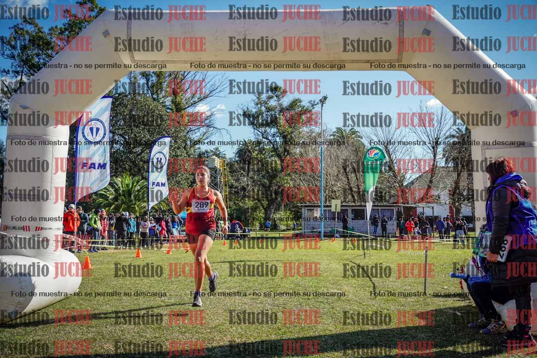 Fotos de la llegada del cross de 3000 m