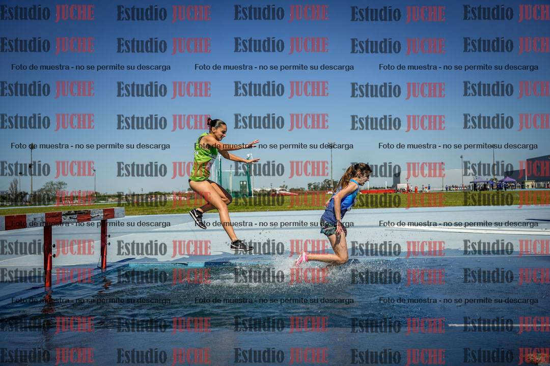 Fotos de los 2000 m con obstáculos de mujeres