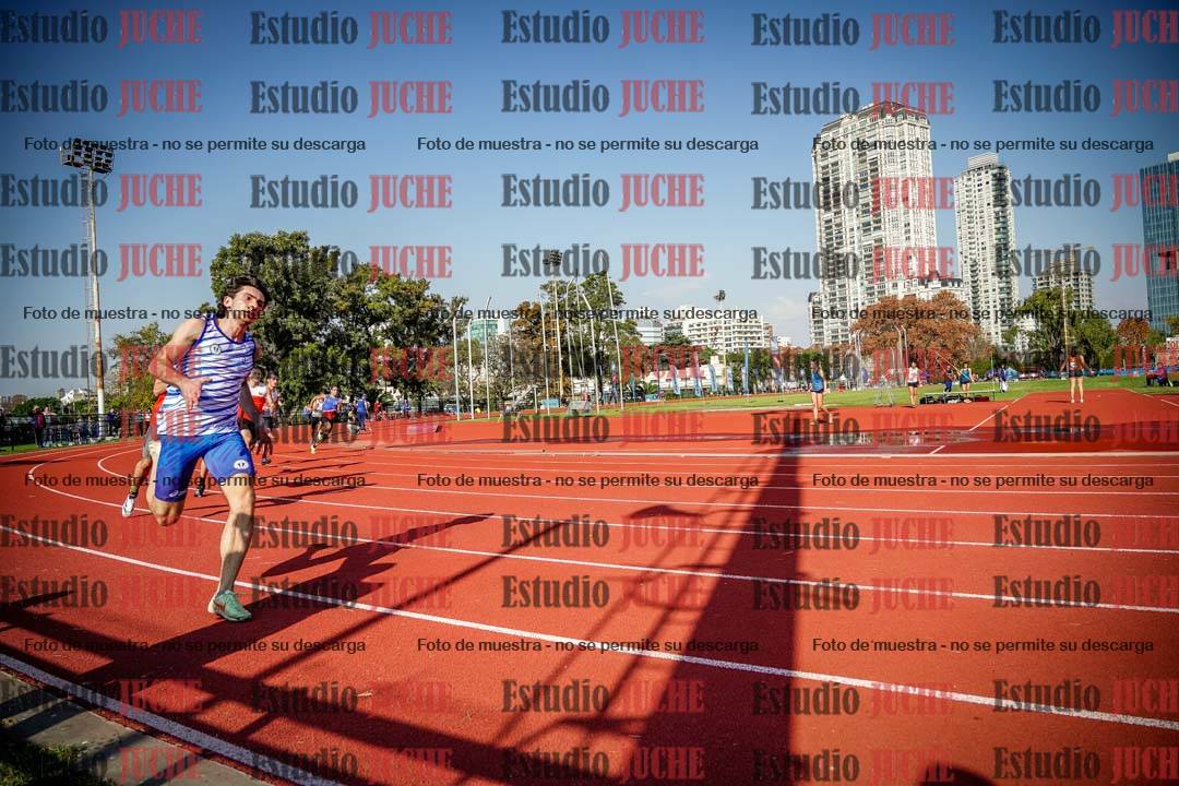 Fotos de los 200 m llanos de varones