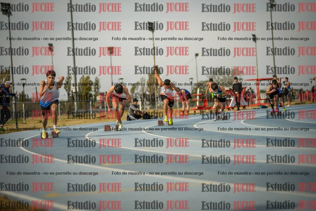 Fotos de los 200 m llanos de varones
